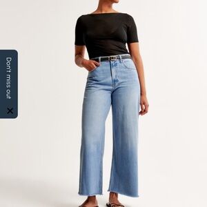 Abercrombie Curve Love High Rise Jean - size 28 L